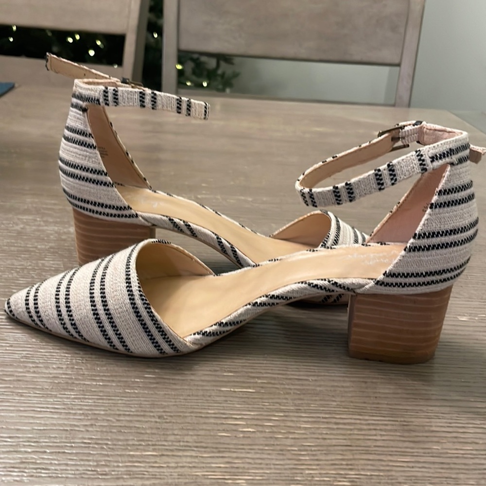 Crown Vintage, black & white, block heel, Size 7.5. Used once! Beautiful!